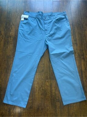 Callaway Men's Chino Pants in Light Blue
